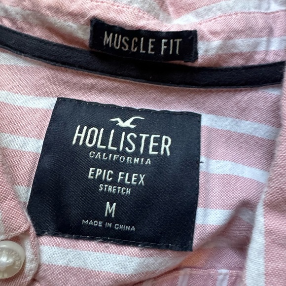 Hollister button up - Picture 2 of 3
